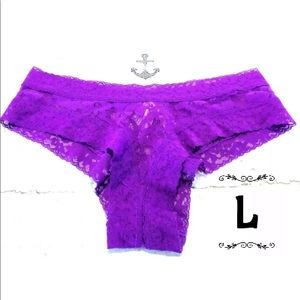 Victoria’s Secret Cheeky Panty Panties Large